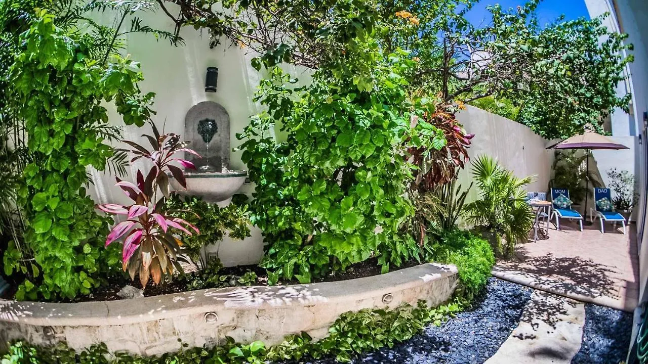 Apartment Romanina 1 Condo In Playa Del Carmen